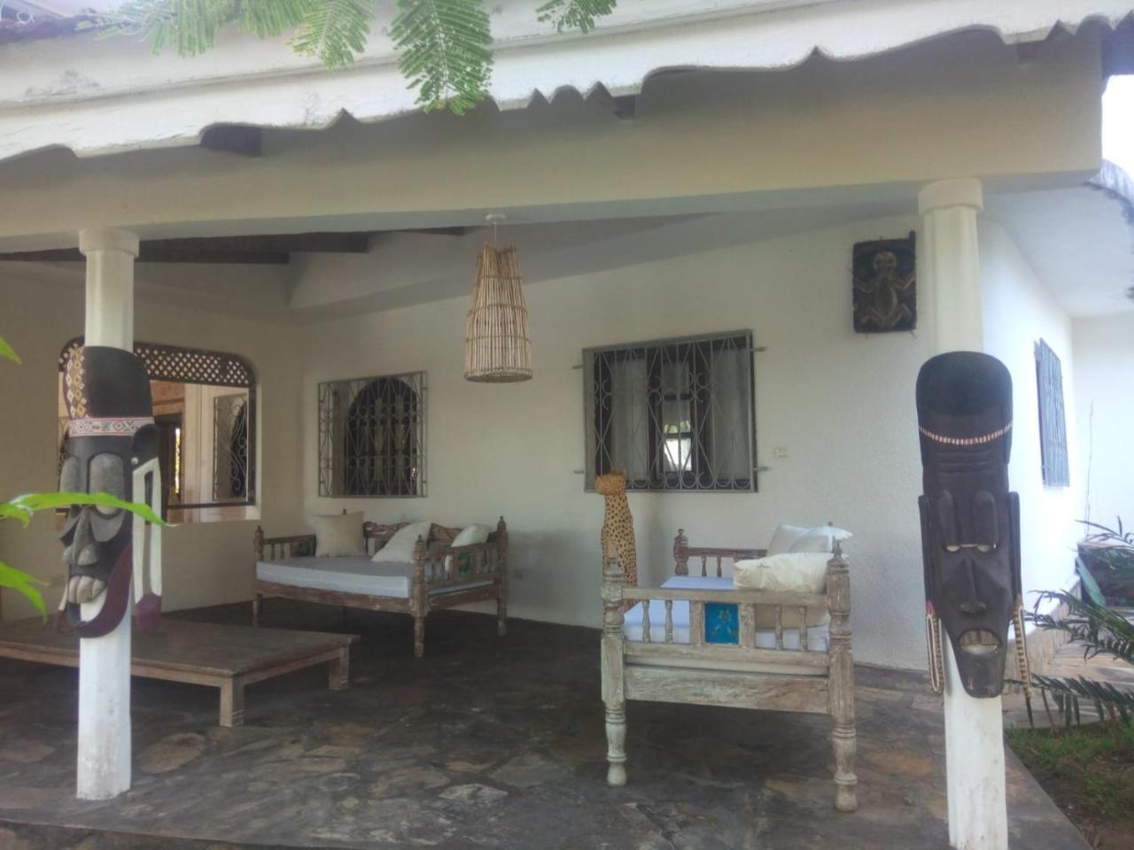 לינה וארוחת בוקר וואטאמו Pashmina House מראה חיצוני תמונה